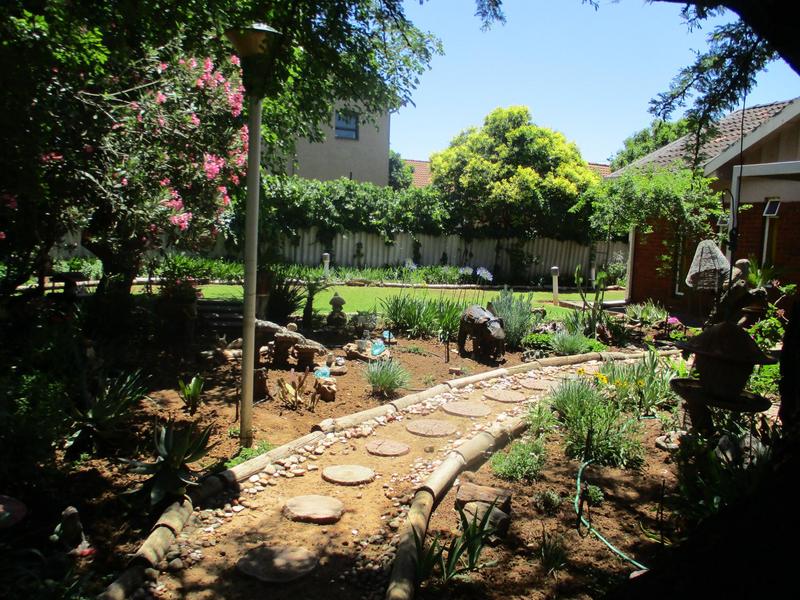 4 Bedroom Property for Sale in Pellissier Free State